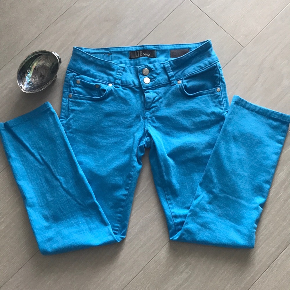 🌊 LTB crop turquoise jeans EUC 🌊